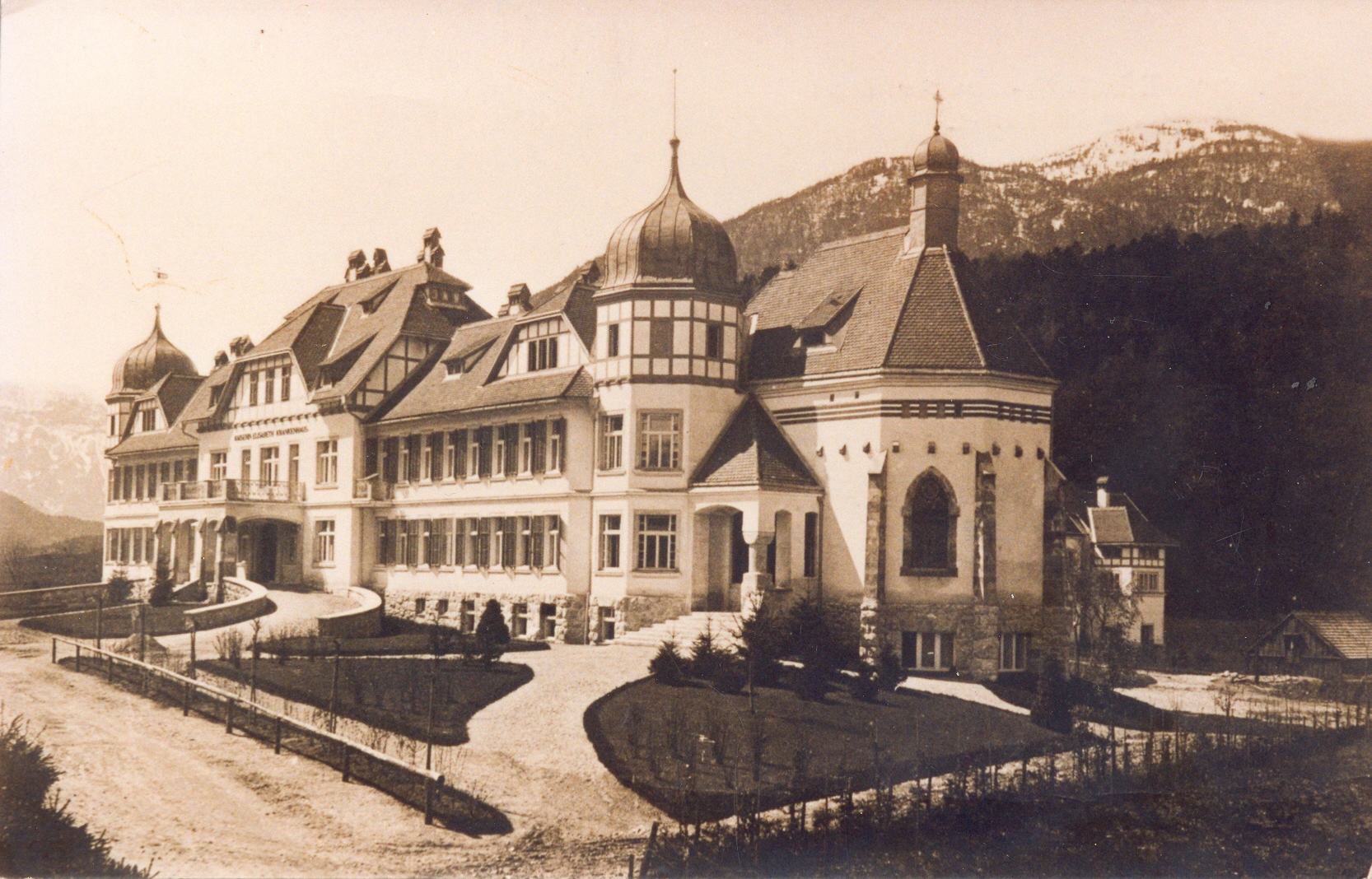 Bild_6_Historische_Ansicht_des_Kaiserin-Elisabeth-Spitals